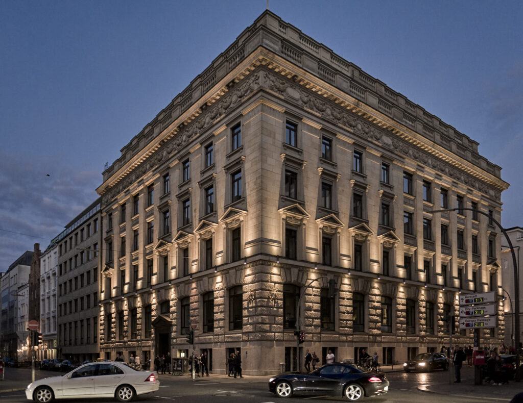 Ferdinandstraße 75, M.M.Warburg & CO (AG & Co.)