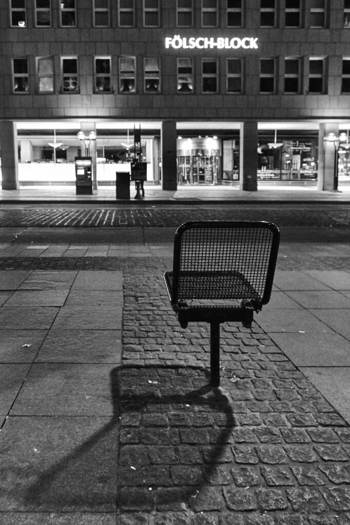 Hamburg bei Nacht, Rathausmarkt - noch ein Platz frei